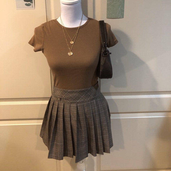 Zara Dresses & Skirts - Zara Brown Plaid Pleated Skirt